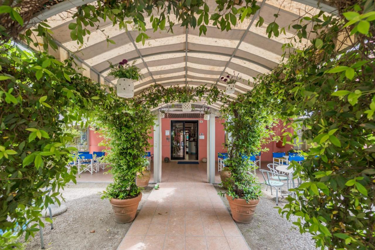 Hotel Villa Rosa Cesenatico Dış mekan fotoğraf