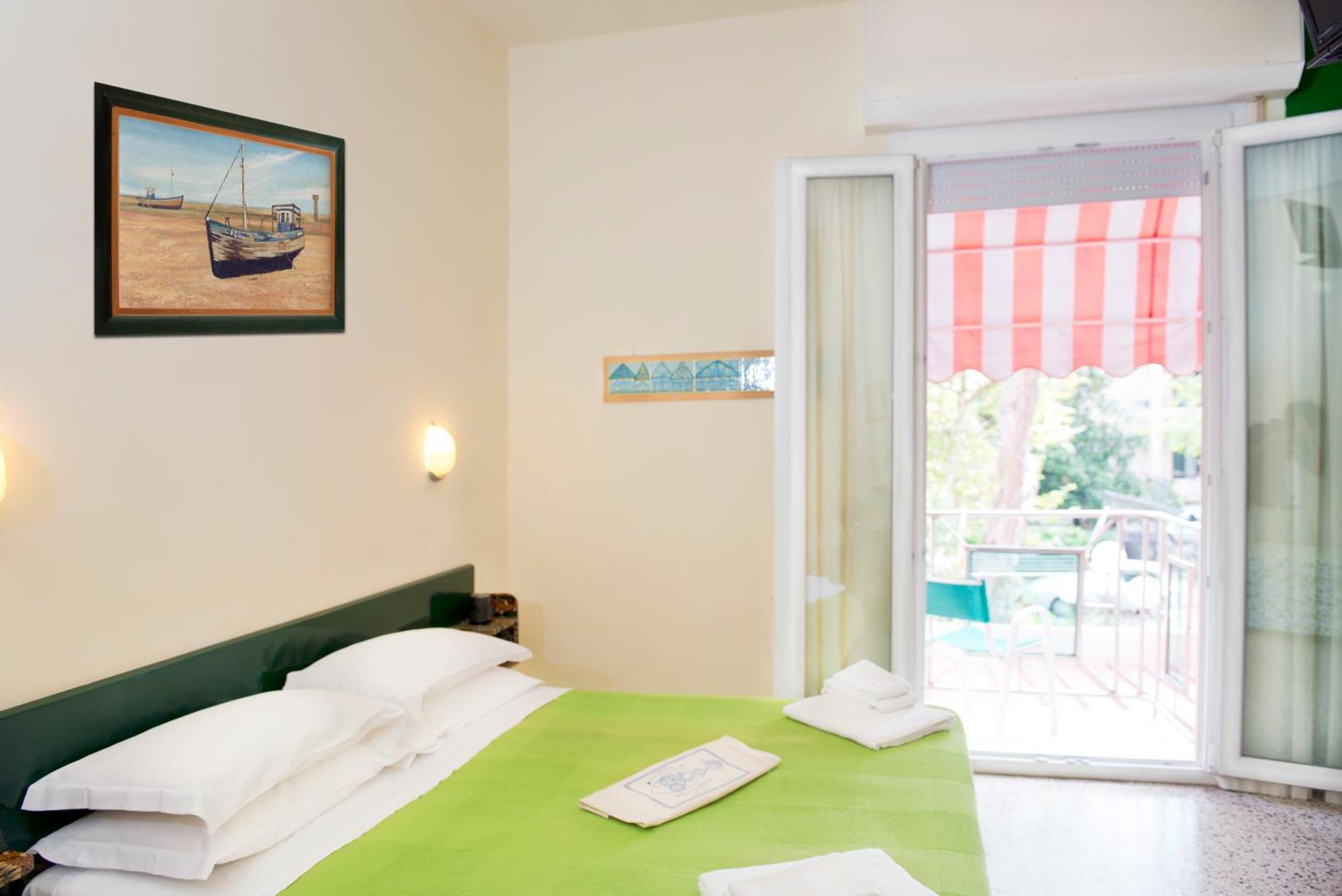 Hotel Villa Rosa Cesenatico Oda fotoğraf
